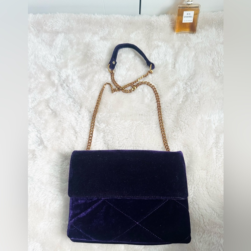 Purple Velvet purse with Gold chain handle - Picture 12 of 15